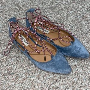 Steve Madden Lace Up Flats